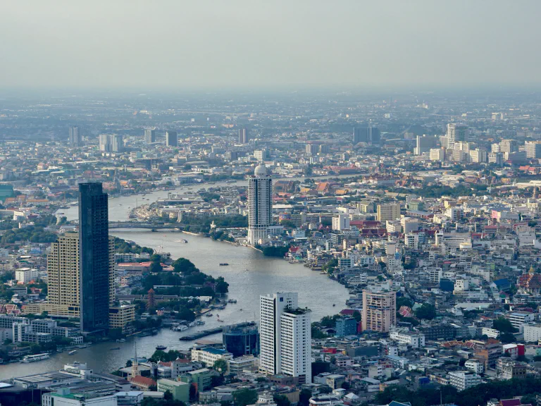 Palatsi ja Wat Arun